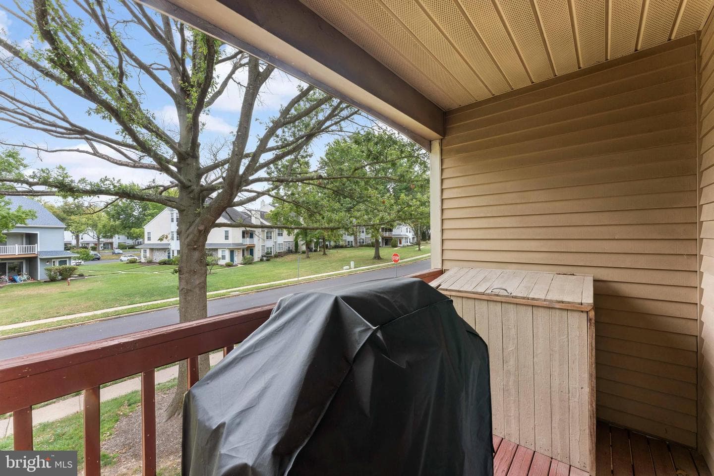 2010 Barry Court #743b photo 29