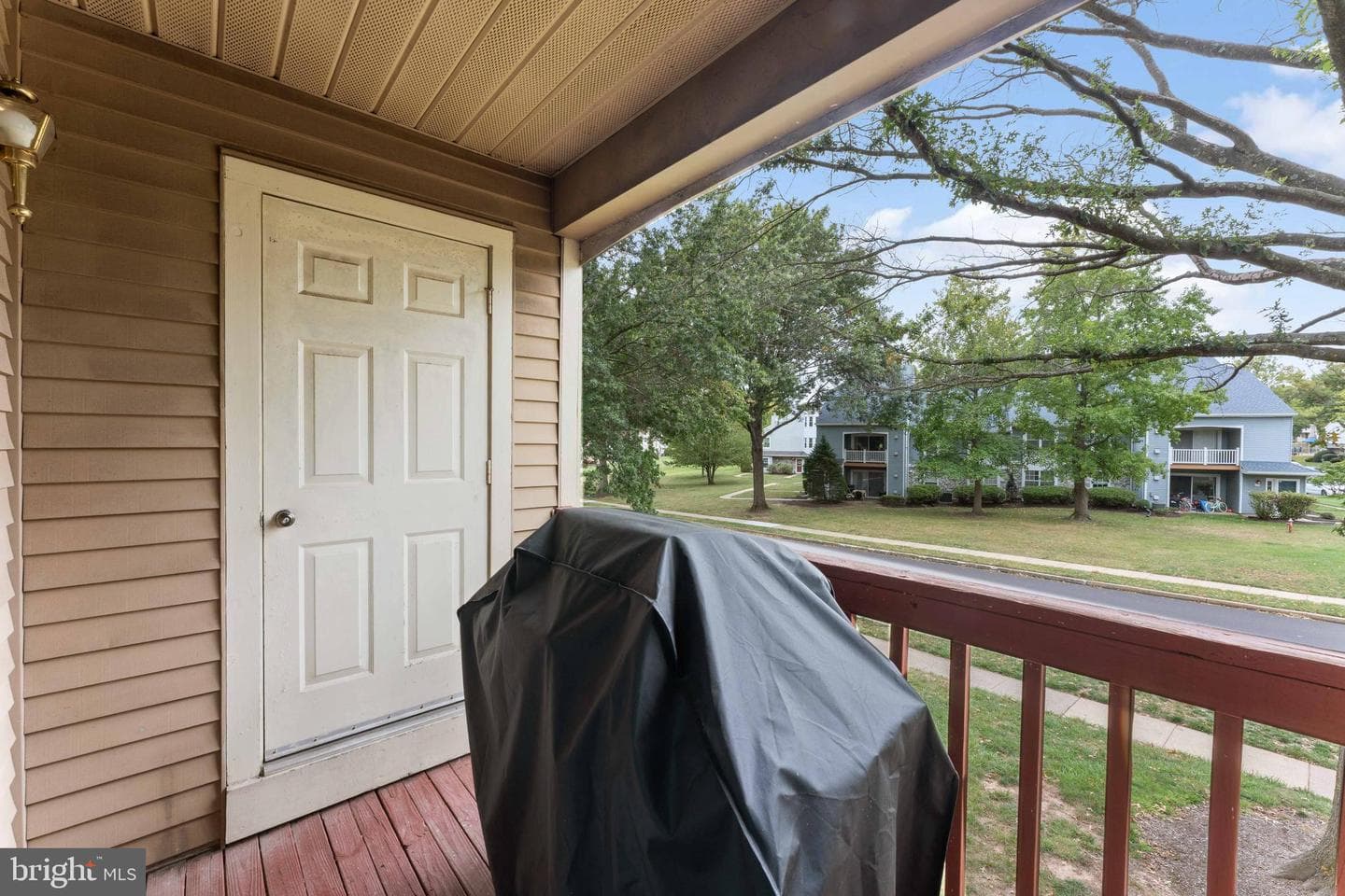 2010 Barry Court #743b photo 30