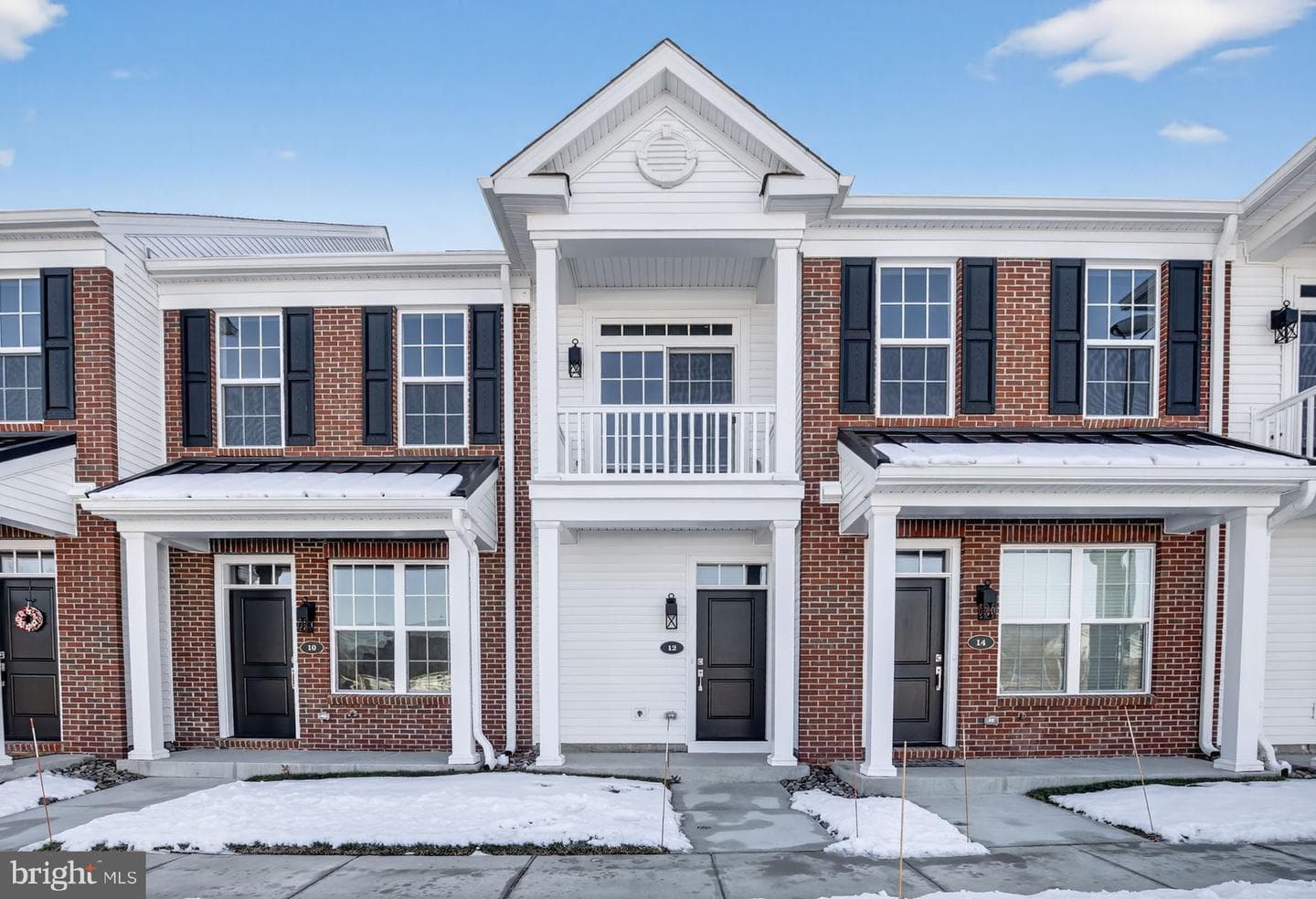 12 Ivy Lane