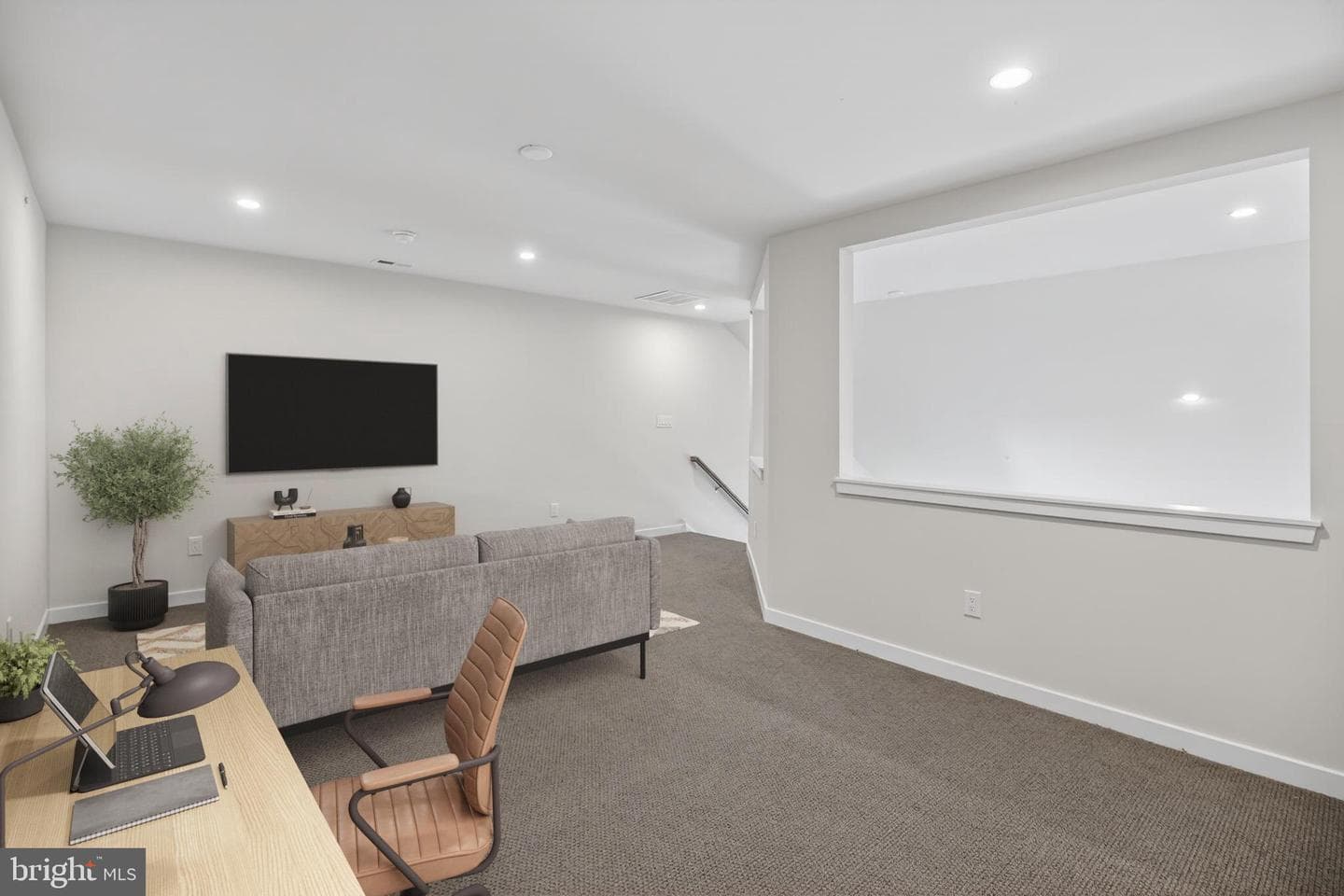 12 Ivy Lane photo 5