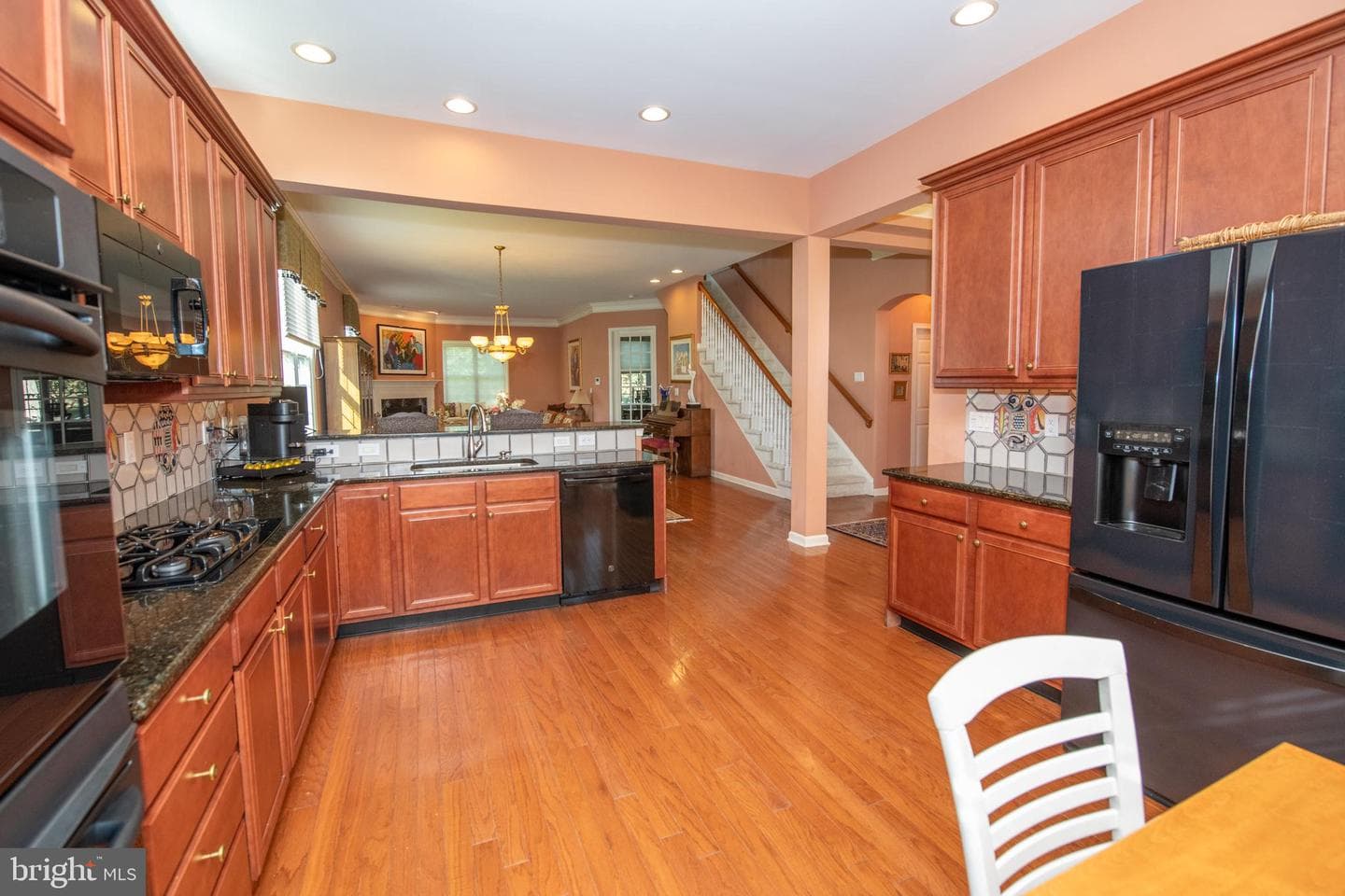 102 Keenan Lane photo 4
