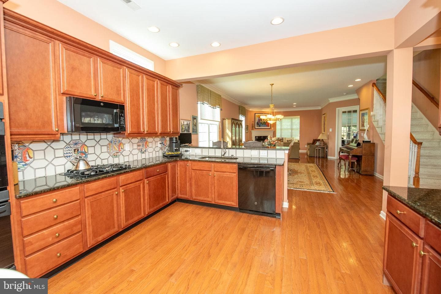 102 Keenan Lane photo 6