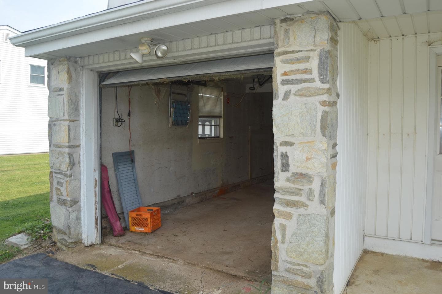 3255 Parkview Drive photo 6