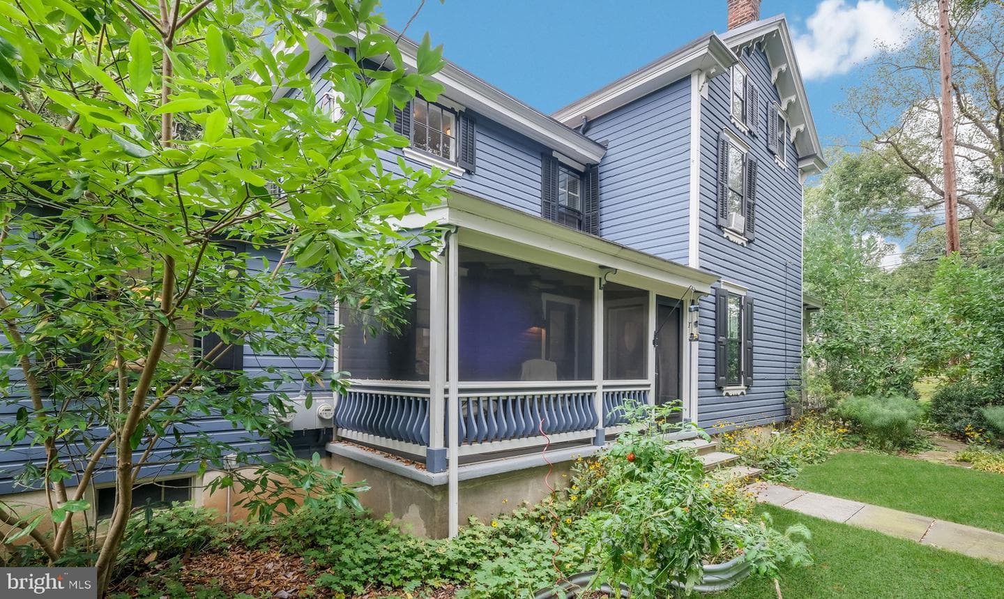 148 Lafayette Street photo 17