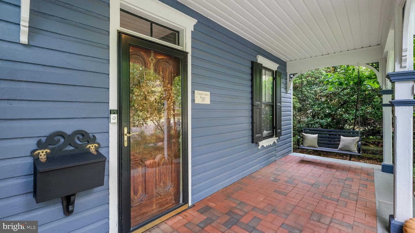 148 Lafayette Street photo 3