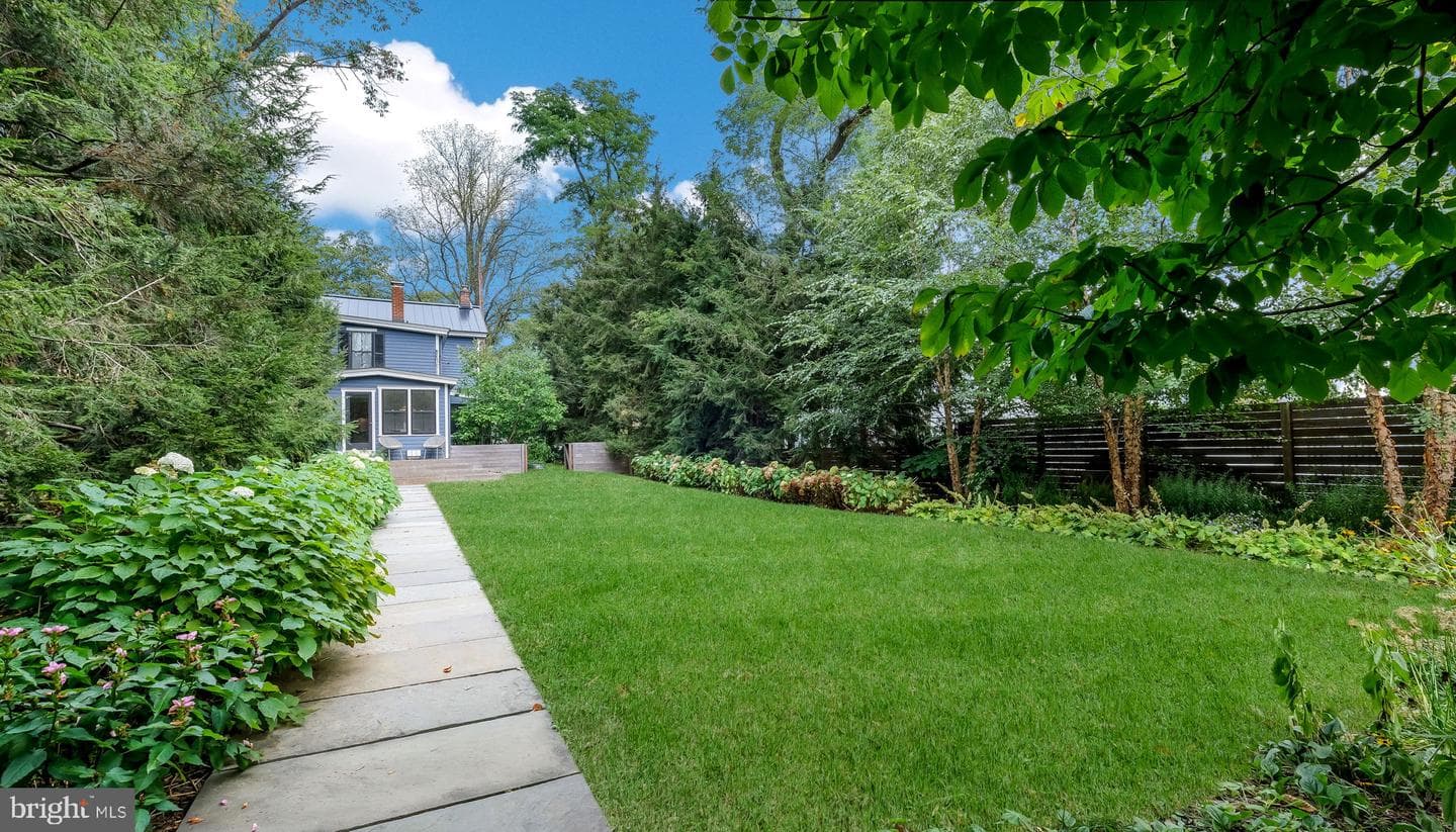 148 Lafayette Street photo 37