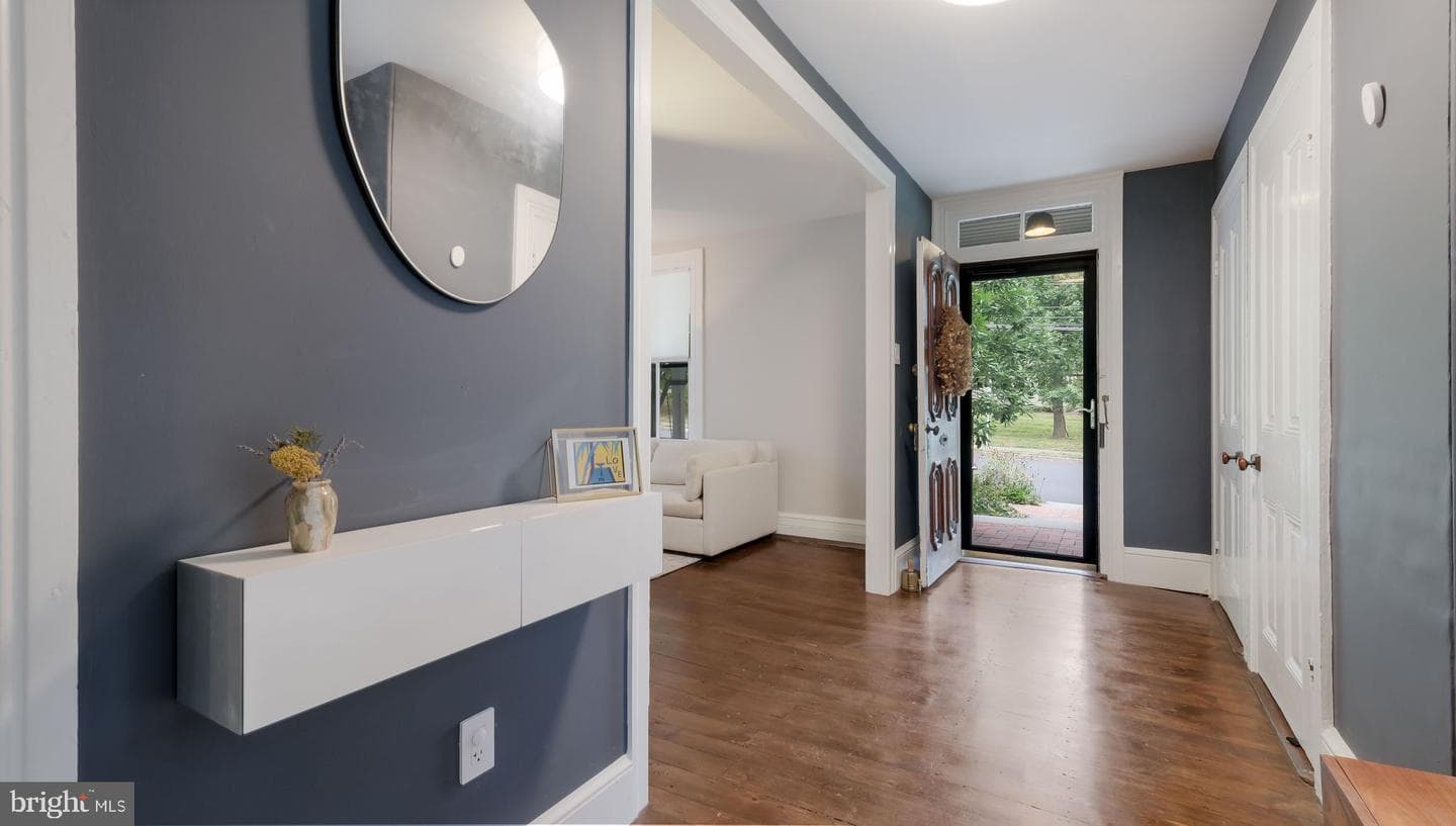 148 Lafayette Street photo 5