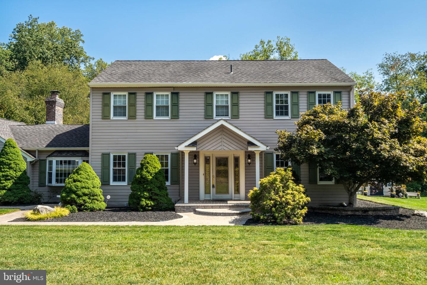 178 Buckshire Drive photo 2