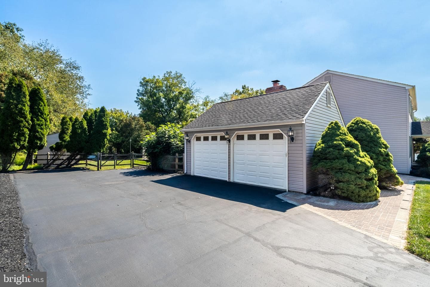 178 Buckshire Drive photo 6