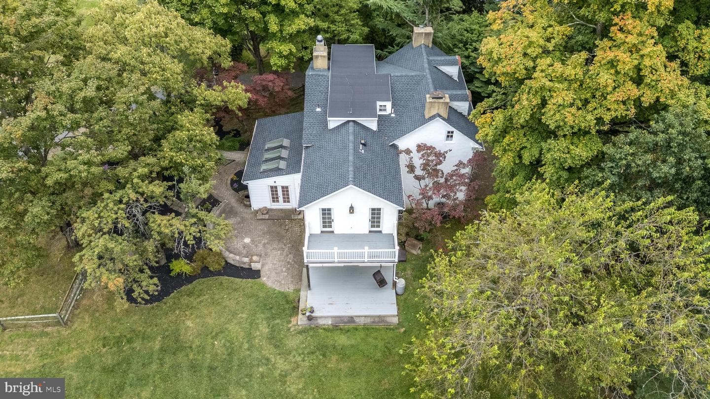1341 Durham Rd photo 3
