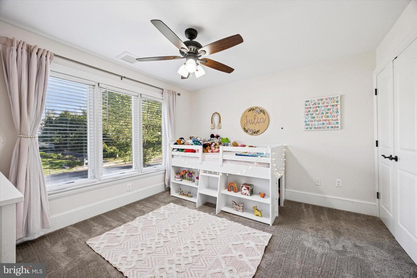 222 Windsor Way photo 23