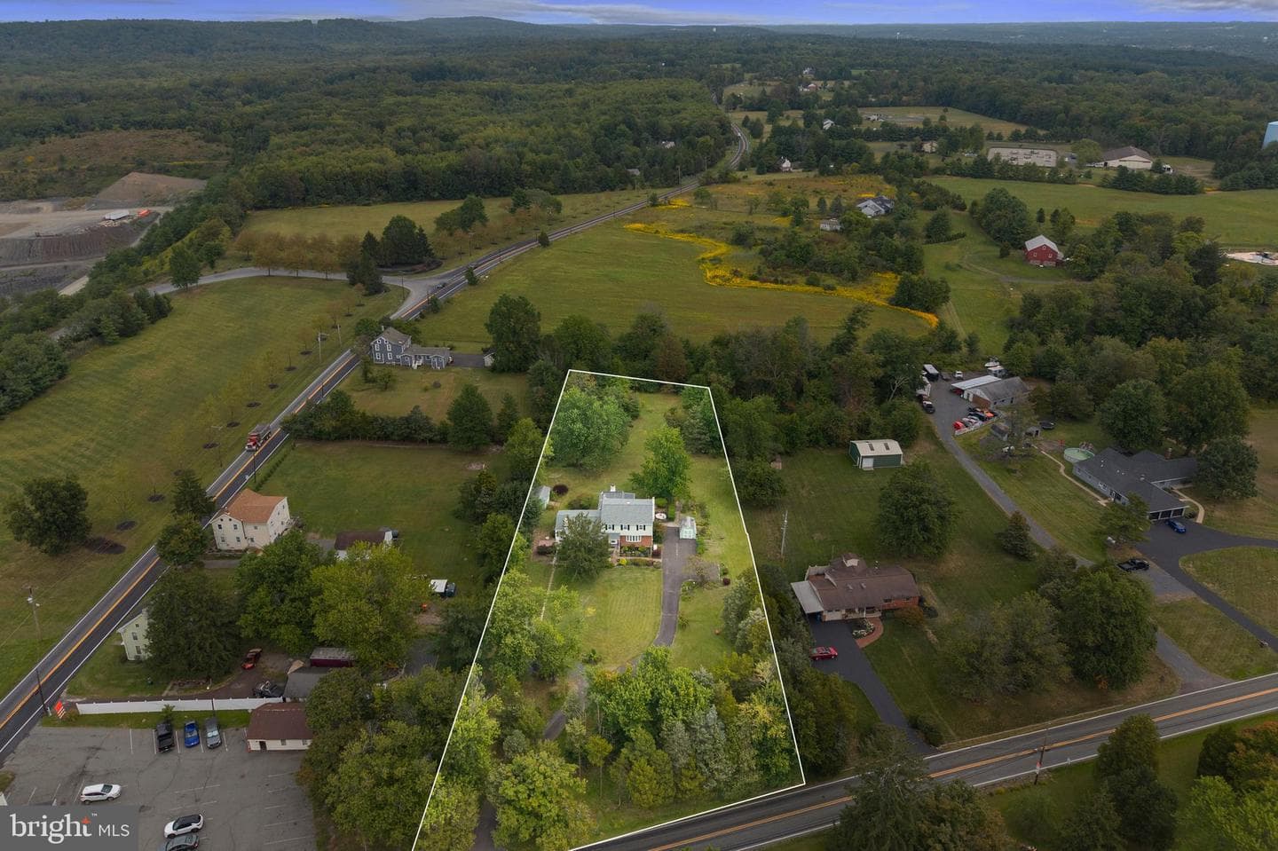 2235 S County Line Road photo 57