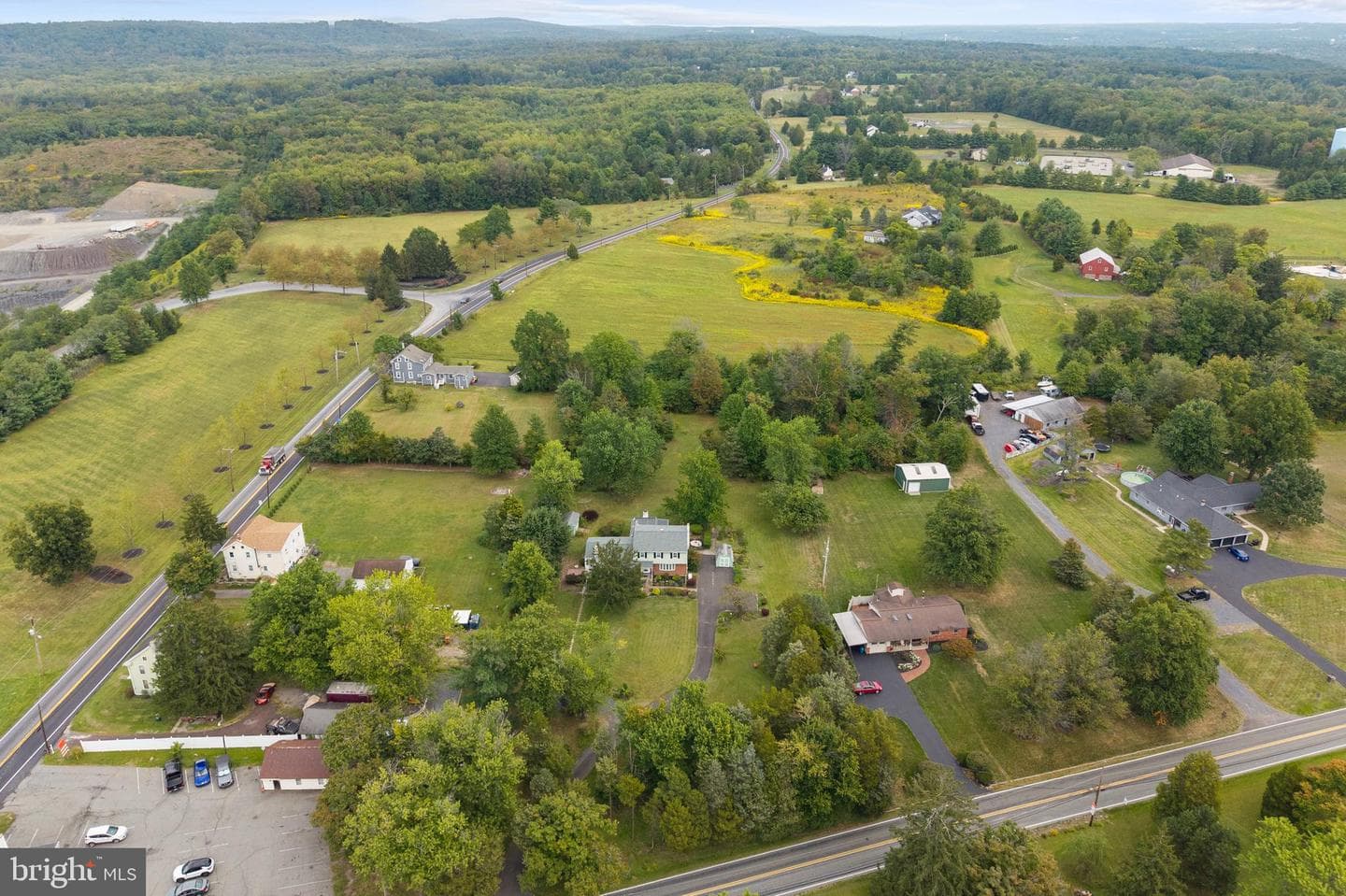 2235 S County Line Road photo 59