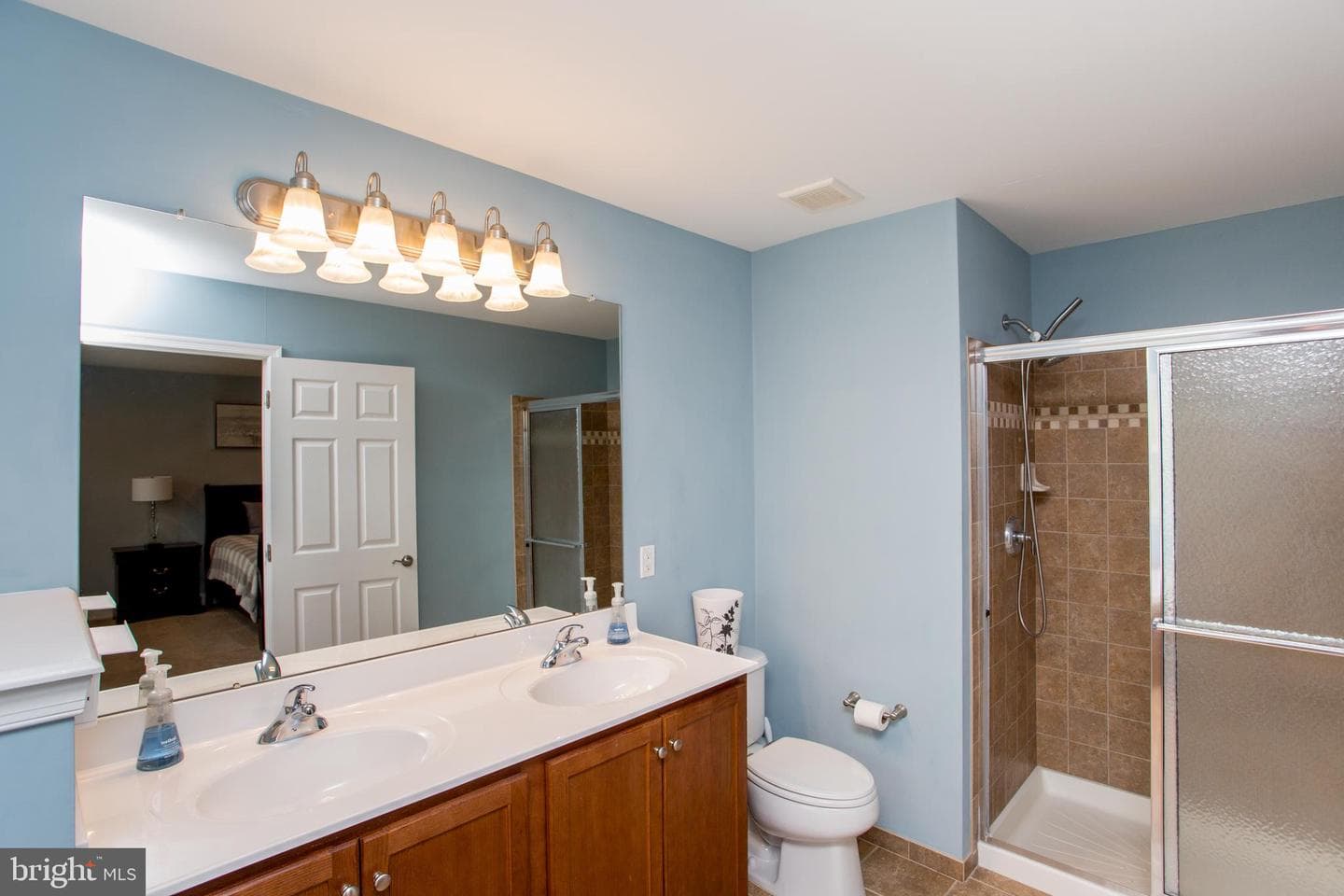 104 Overholt Drive photo 19