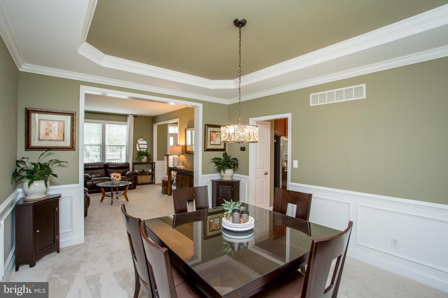 104 Overholt Drive photo 9