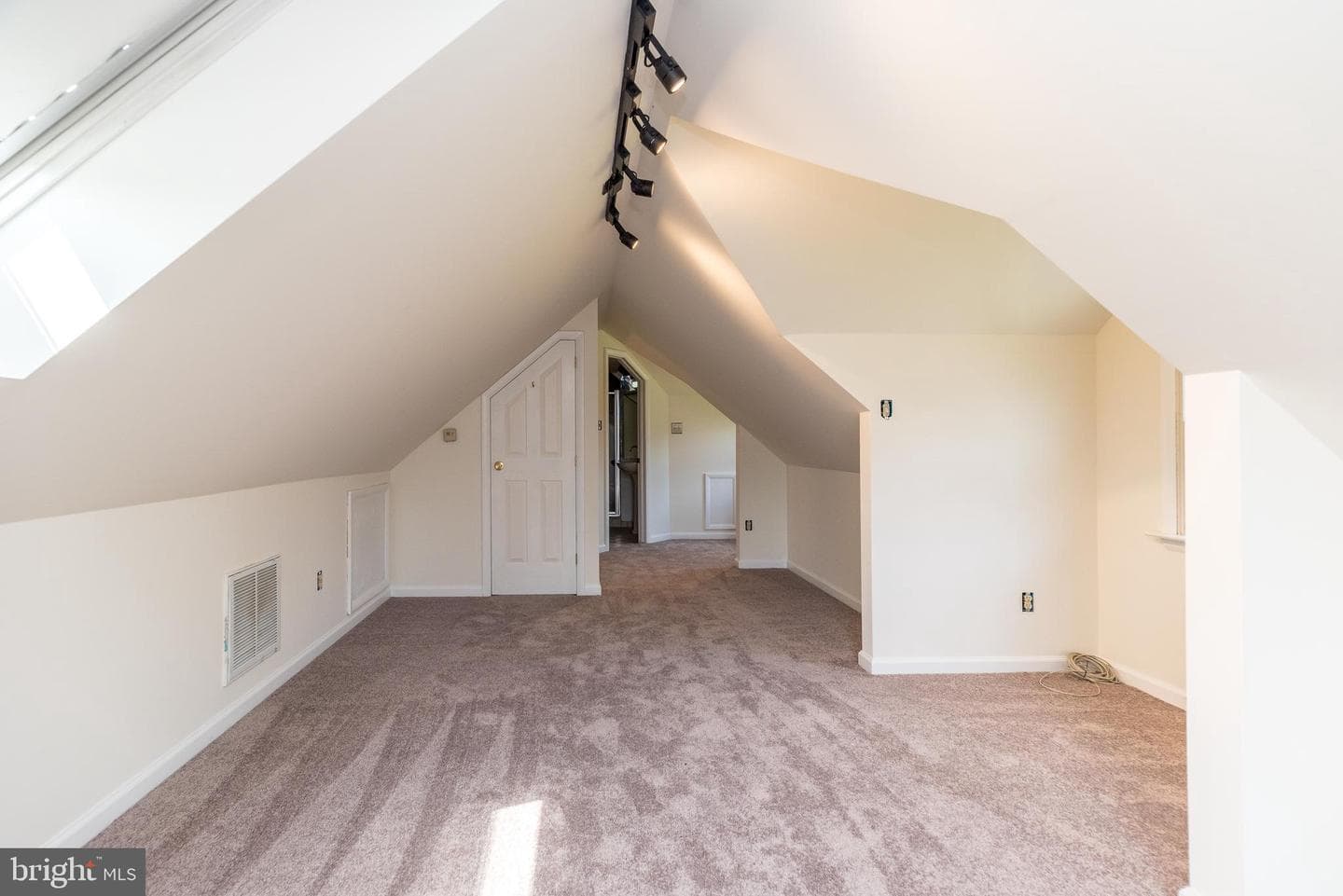 98 Uhlerstown Hill Road photo 44
