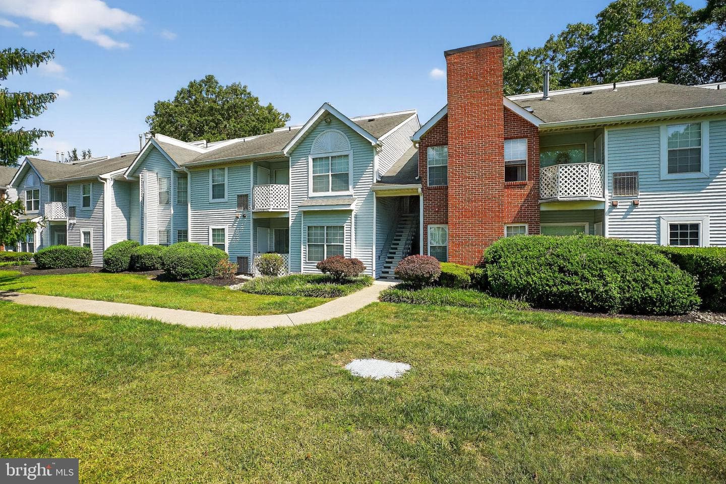 1011 Diamond Drive photo 2