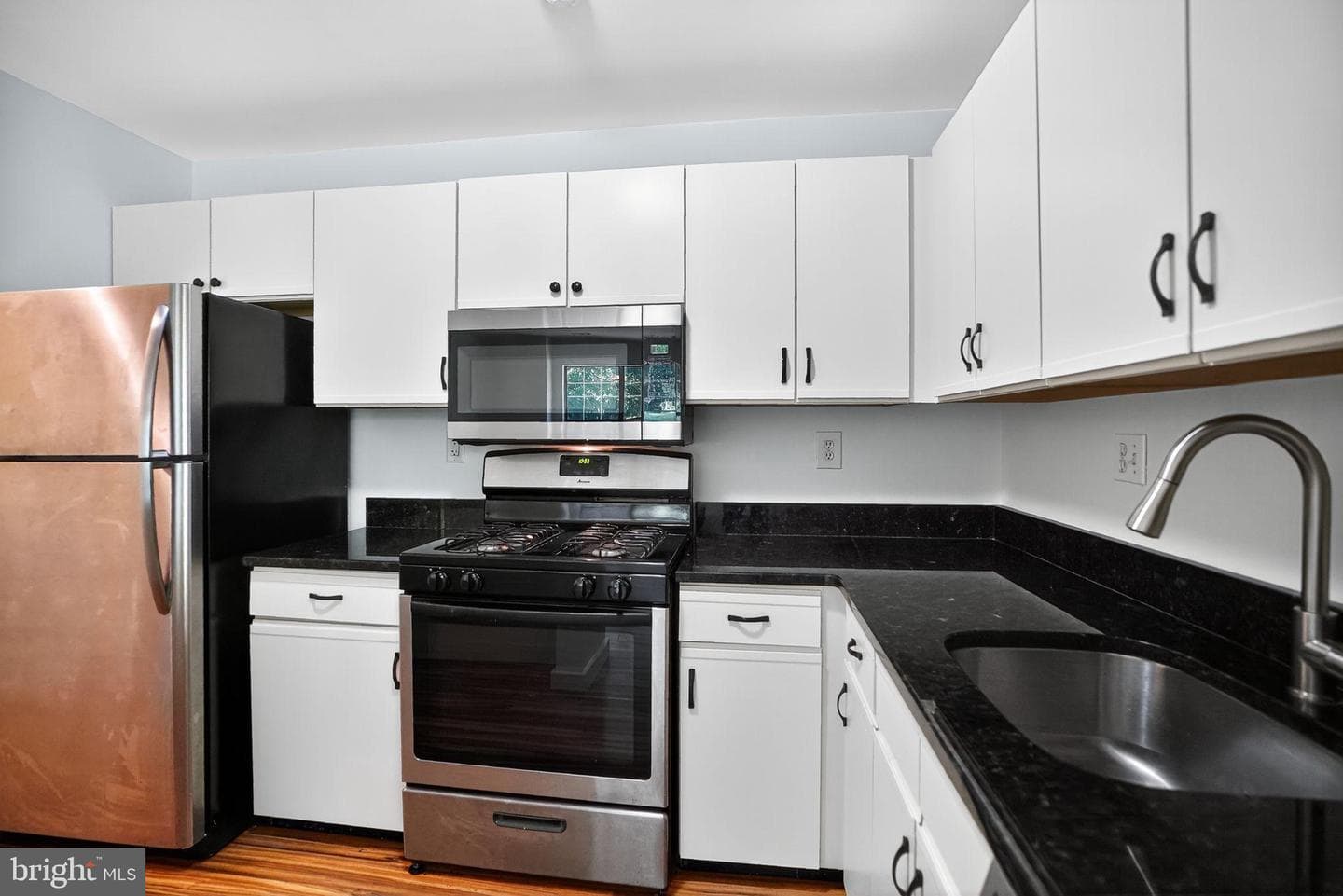 1011 Diamond Drive photo 8