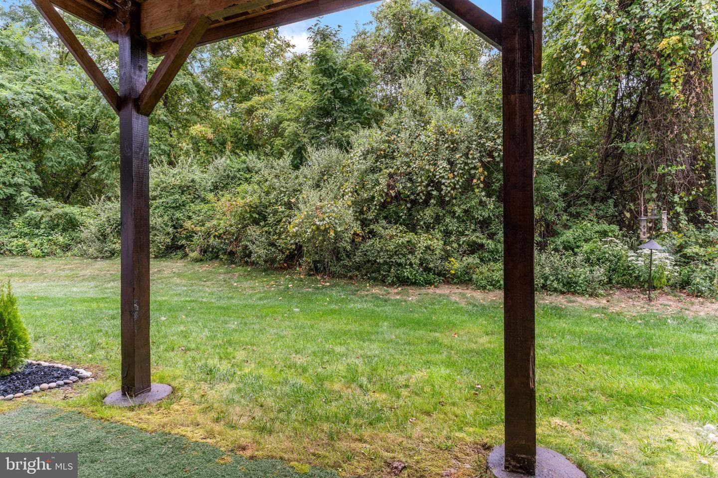 313 Chestnut Court photo 34