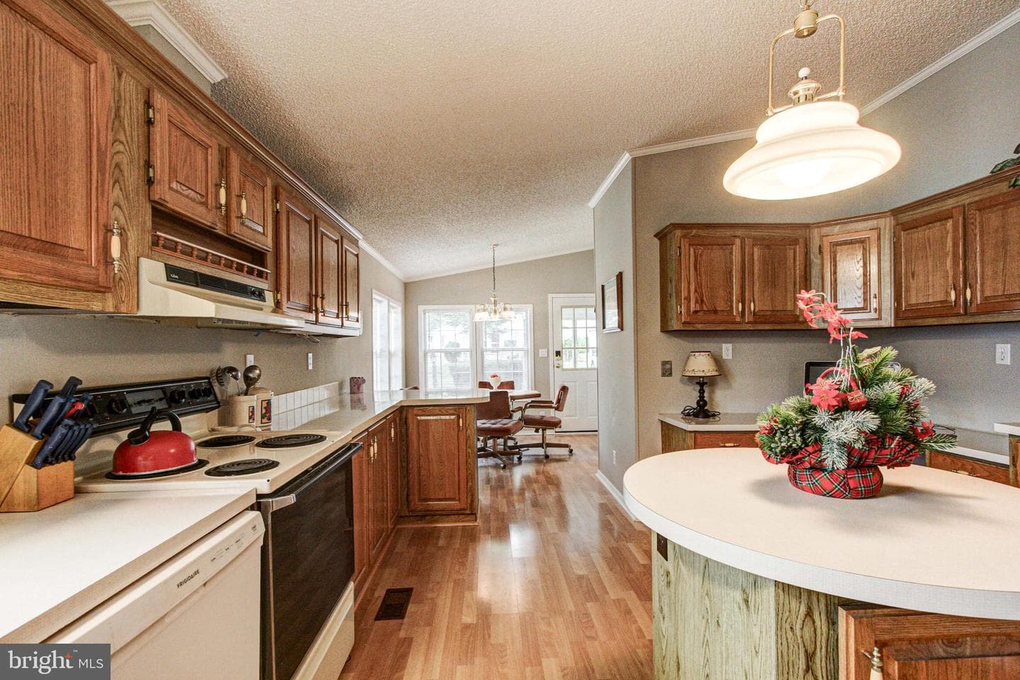 147 Raven Court photo 10
