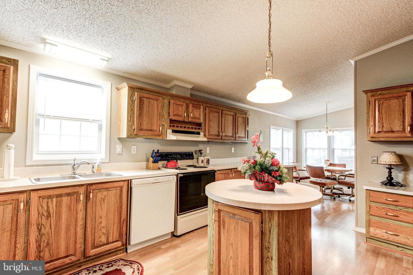 147 Raven Court photo 12