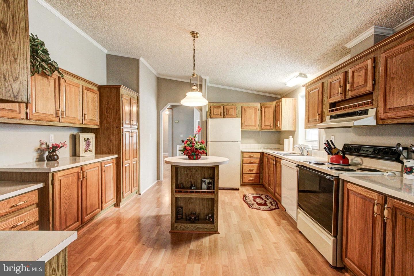 147 Raven Court photo 14