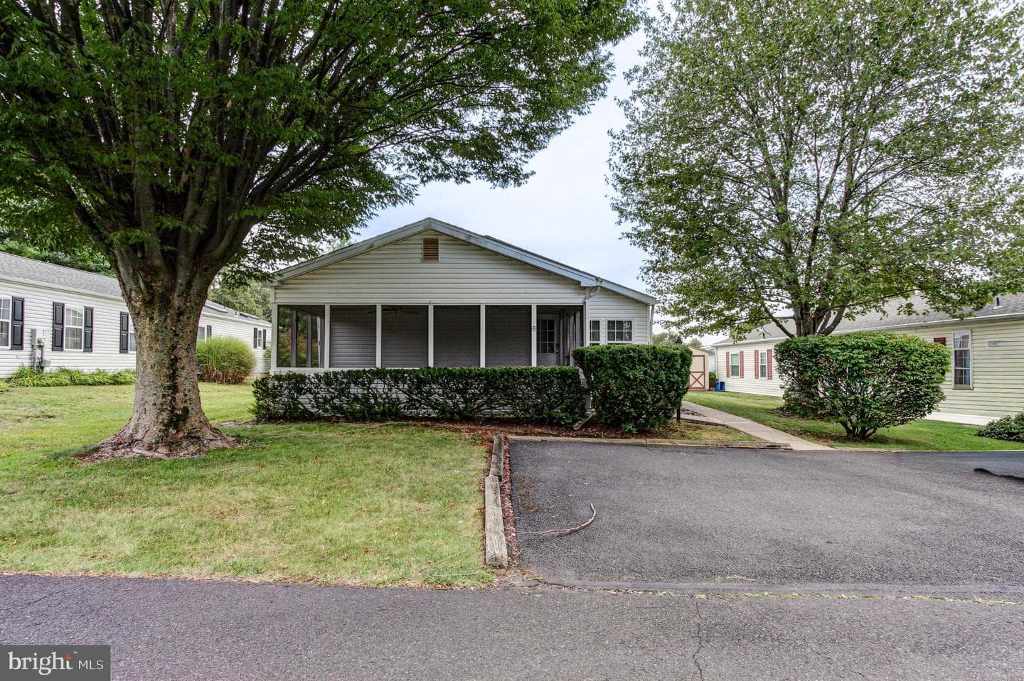 147 Raven Court photo 2