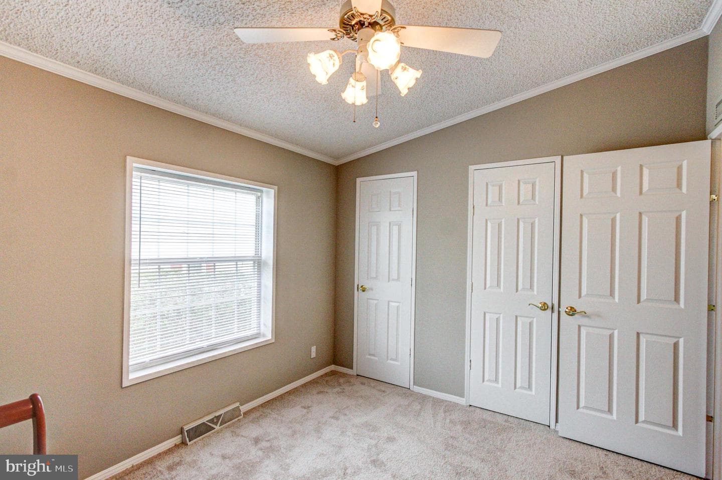 147 Raven Court photo 34
