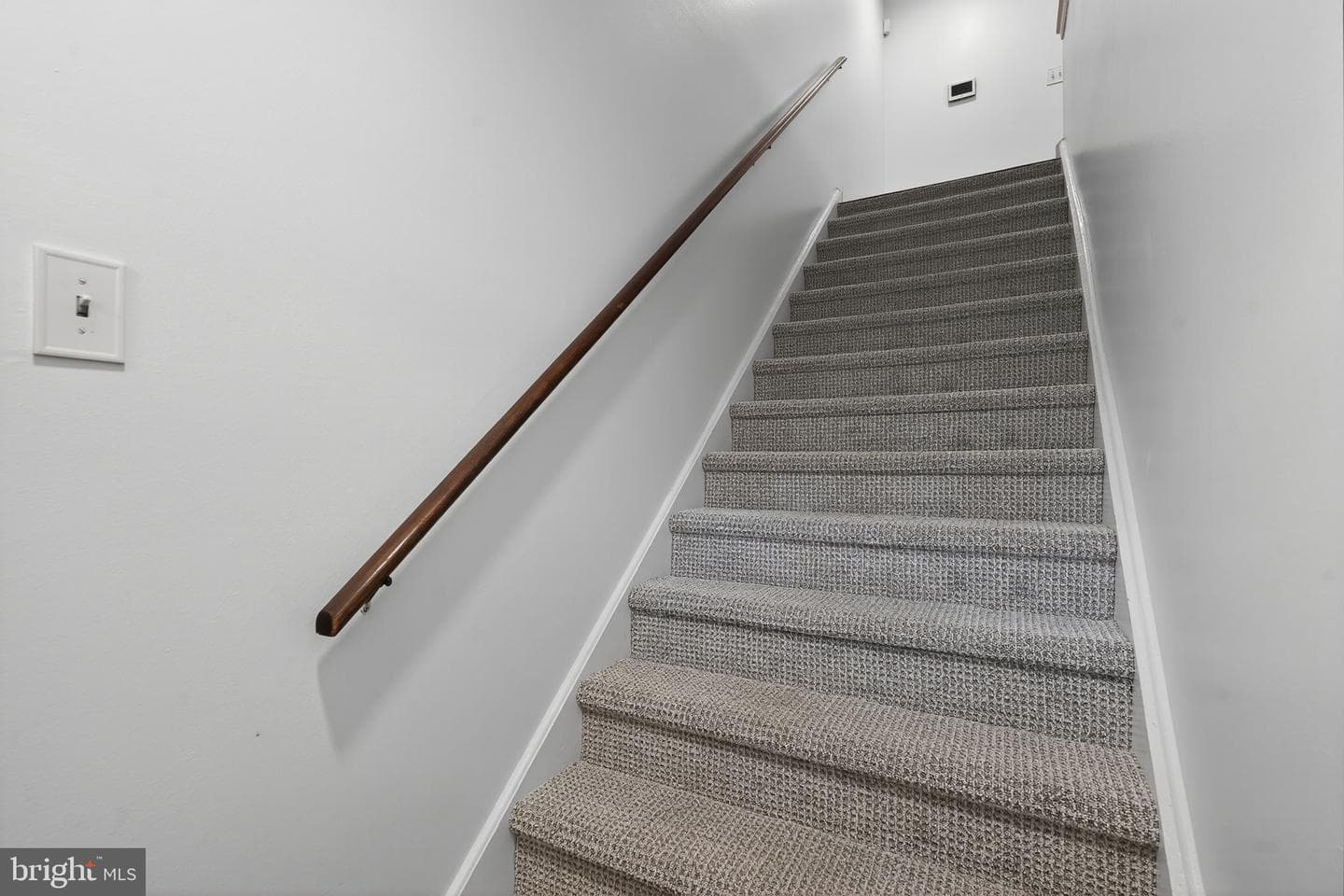 908 Yardley Cmns Commons photo 18