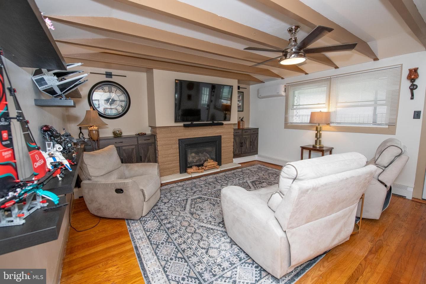 1128 Hilton Avenue photo 40