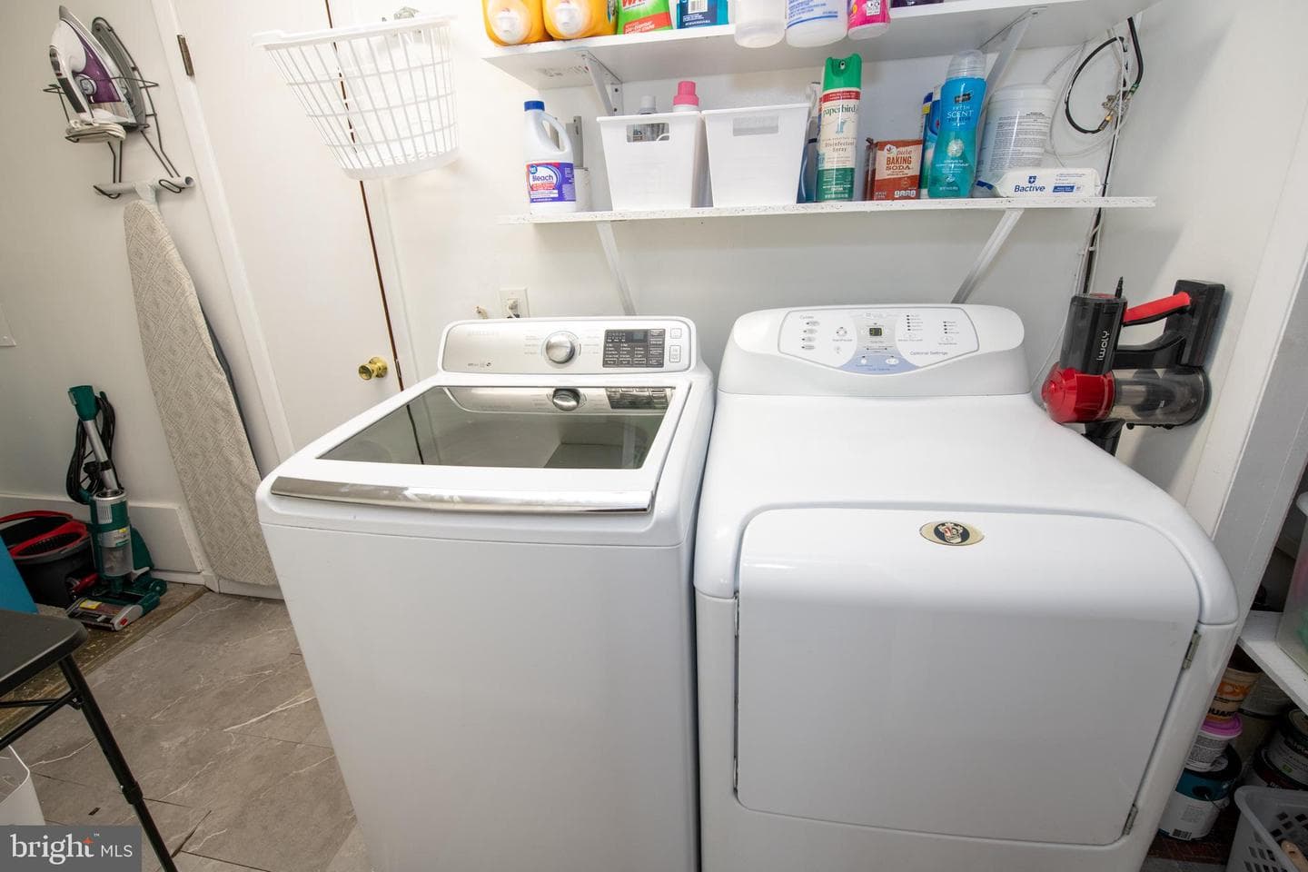 1128 Hilton Avenue photo 47