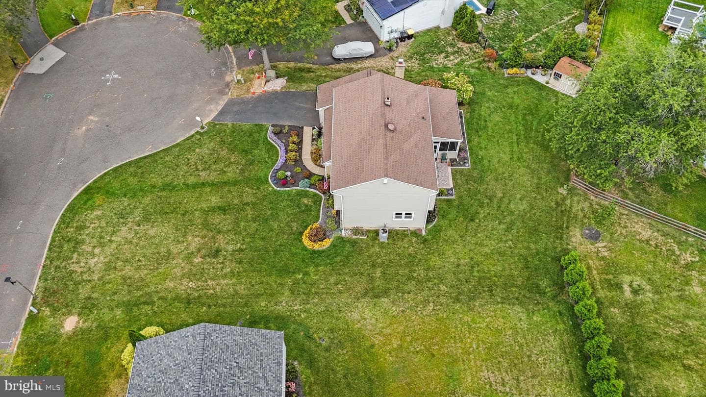 983 Wilson Court photo 49