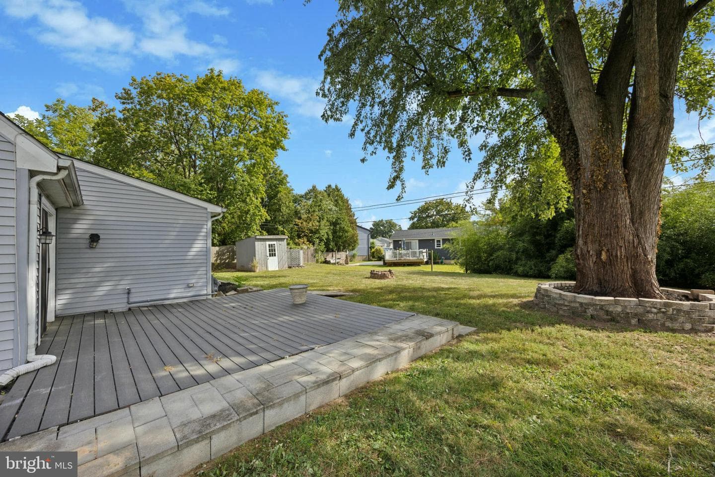 629 Rutland Road photo 23