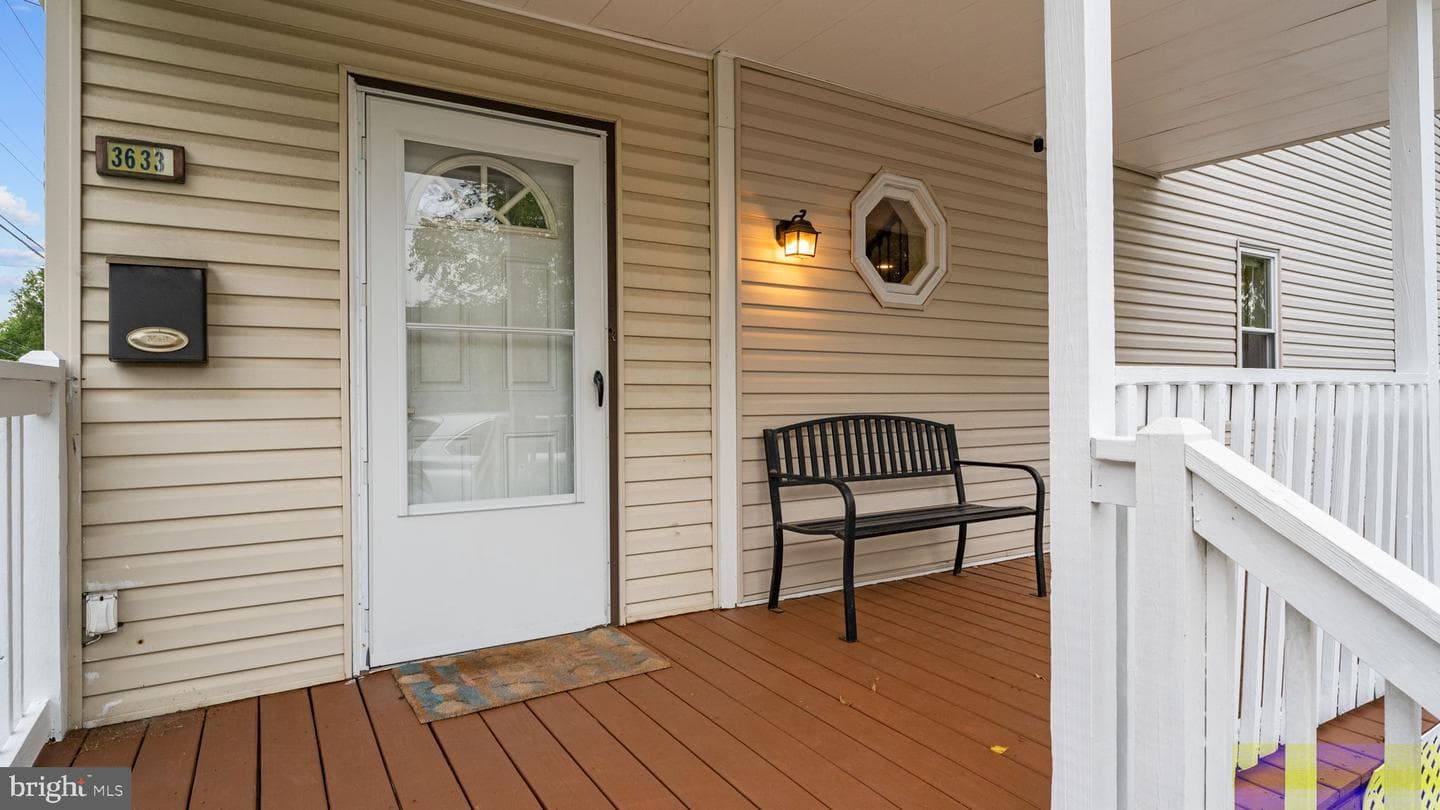 3633 Brownsville photo 4