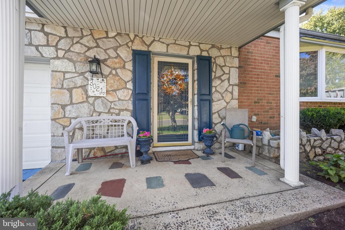 3021 Claridge Road photo 4