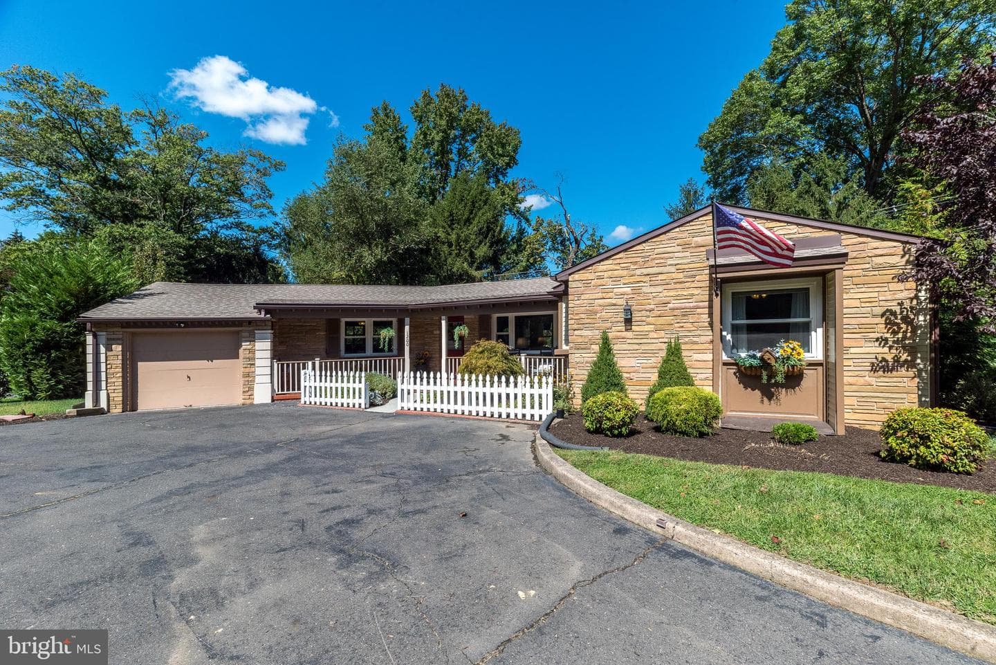 1200 Yardley Morrisville Road photo 2