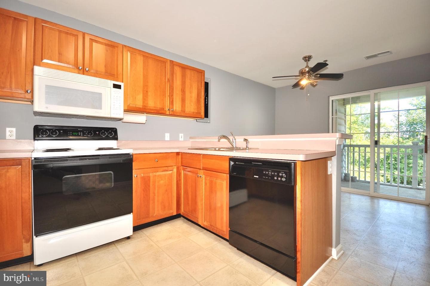 42 W College Avenue #324 photo 17
