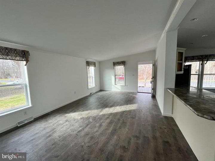 218 Vaux Drive photo 6