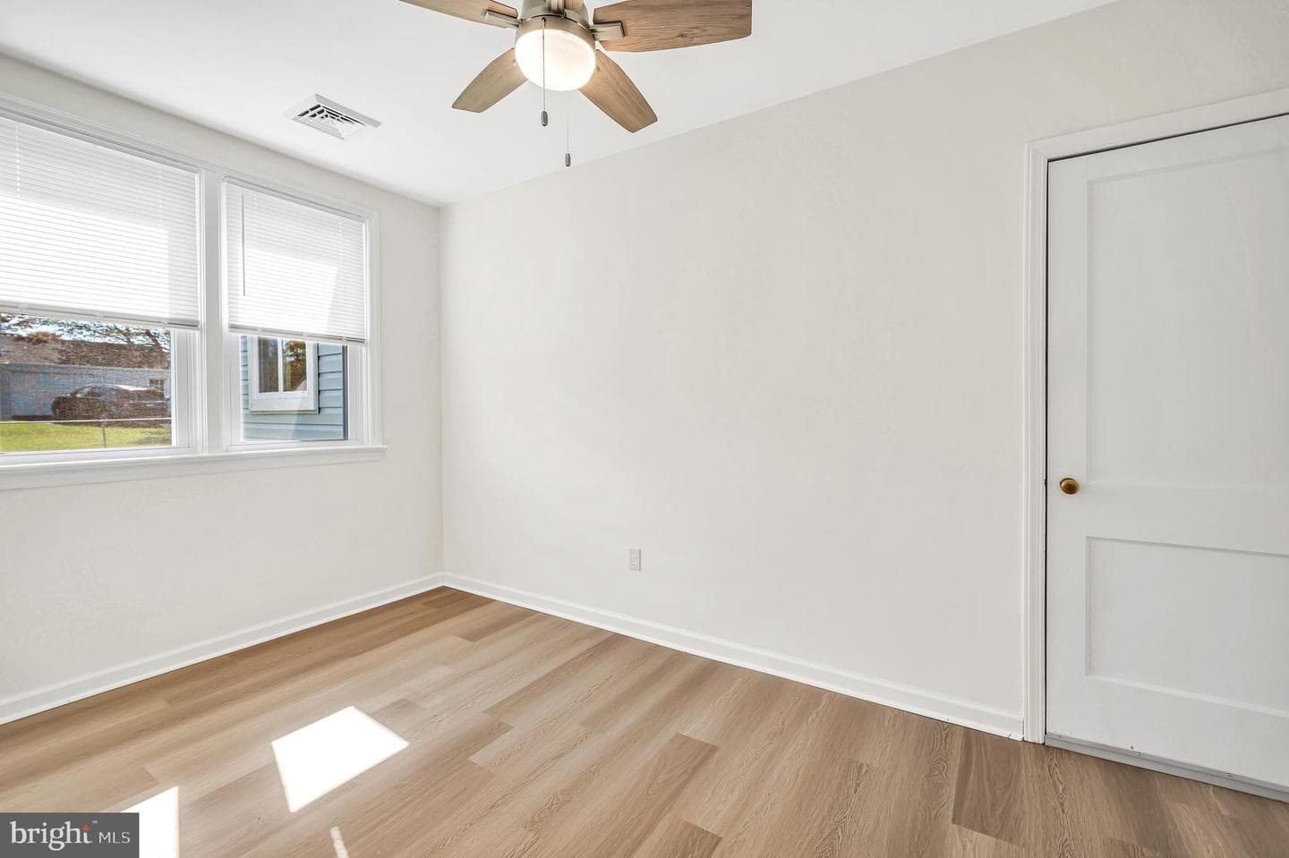 31 Poplar Avenue photo 24