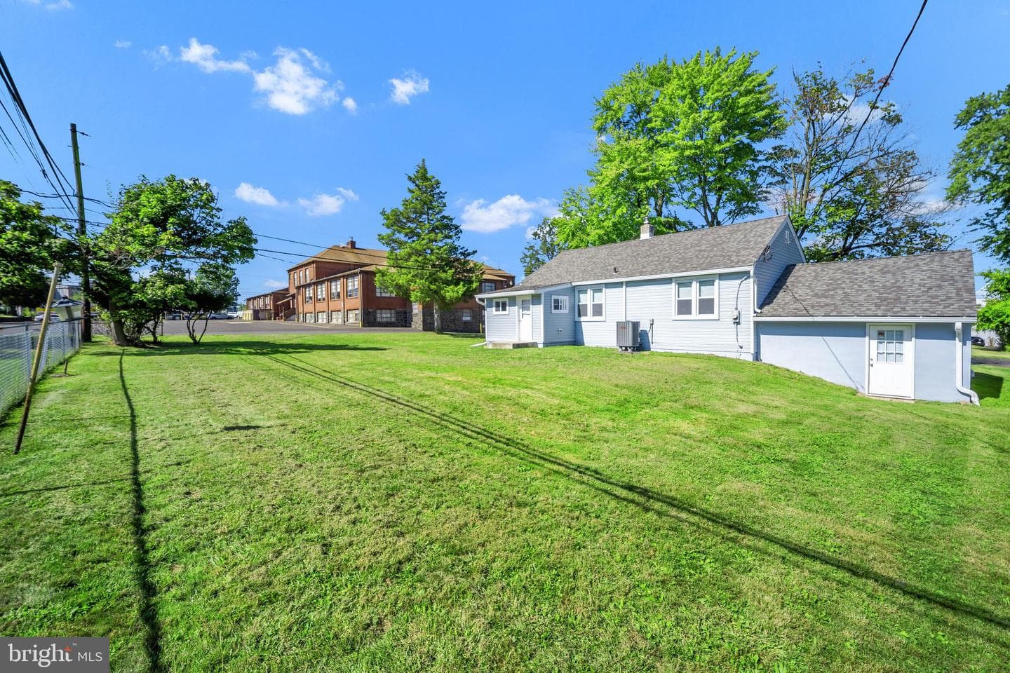 31 Poplar Avenue photo 5