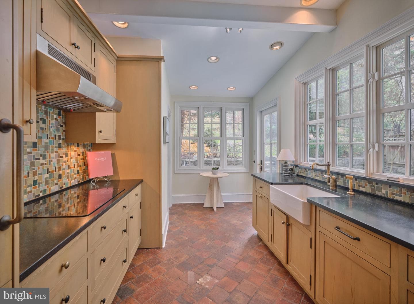 3697 River Rd photo 9