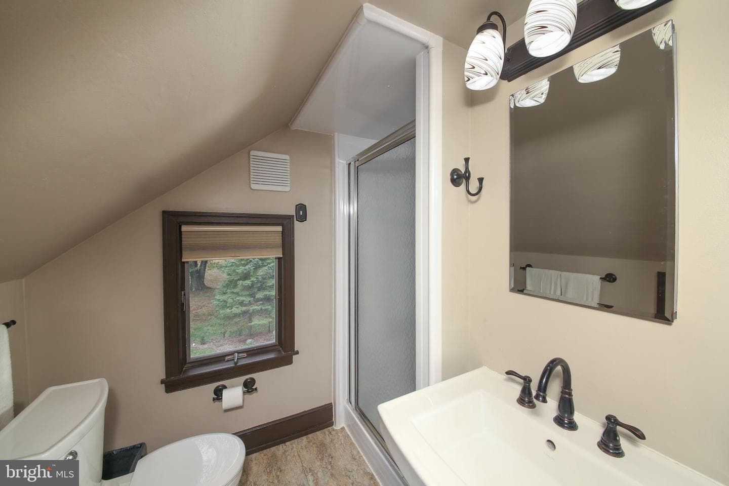 150 Edison Furlong Road photo 26