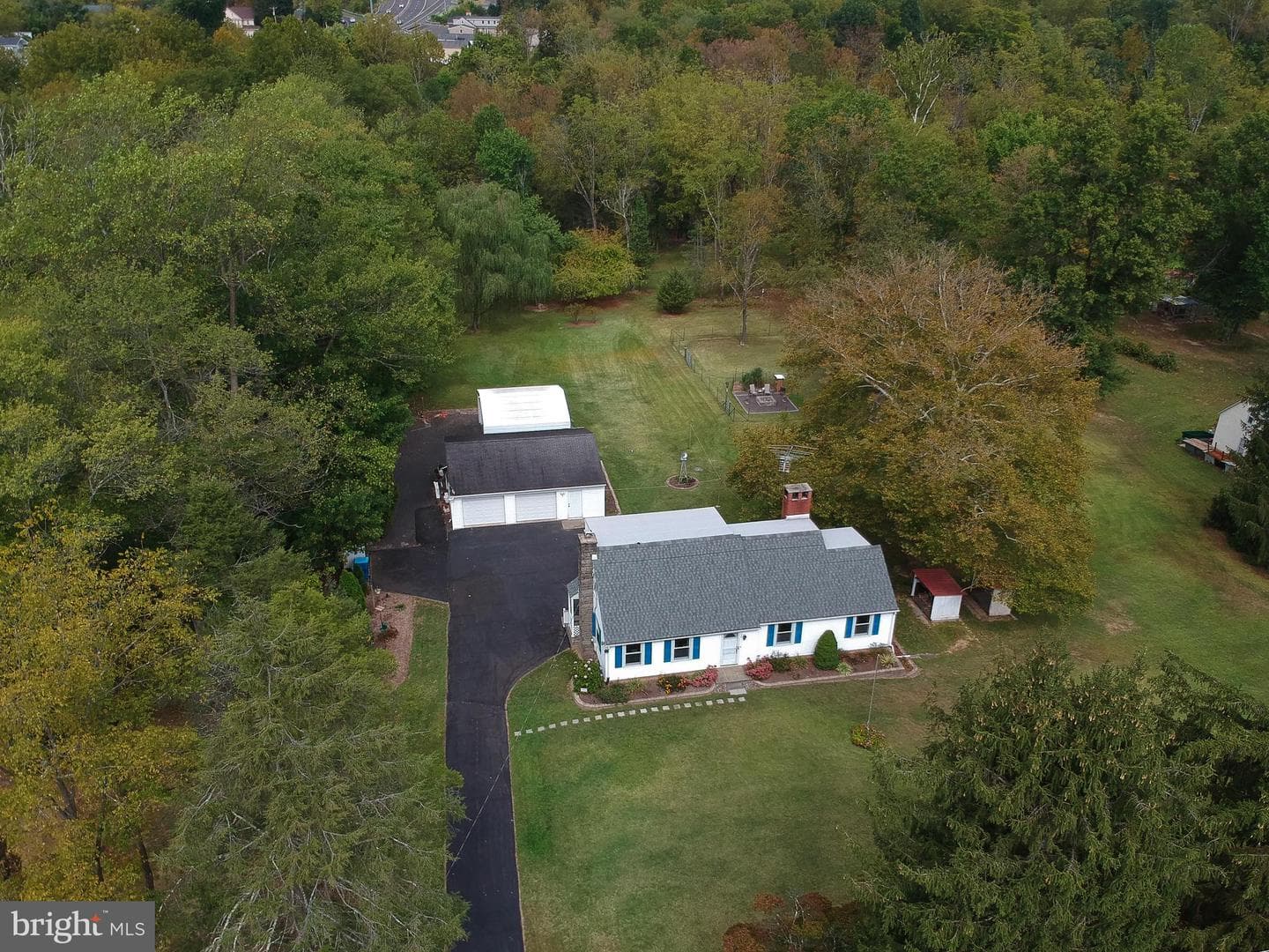 150 Edison Furlong Road photo 9