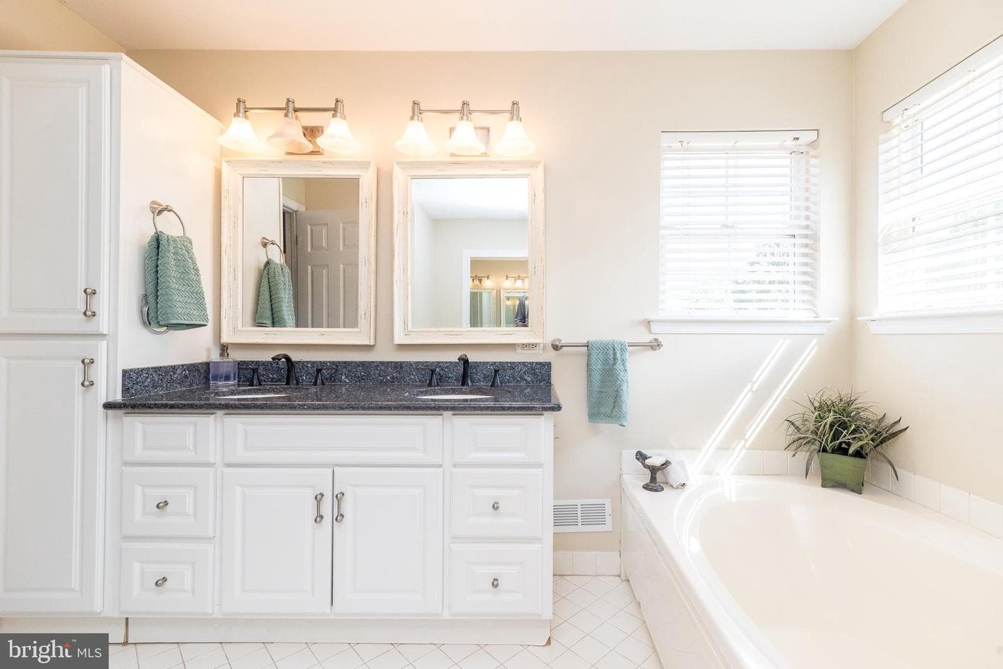 3975 Amberton Court photo 47