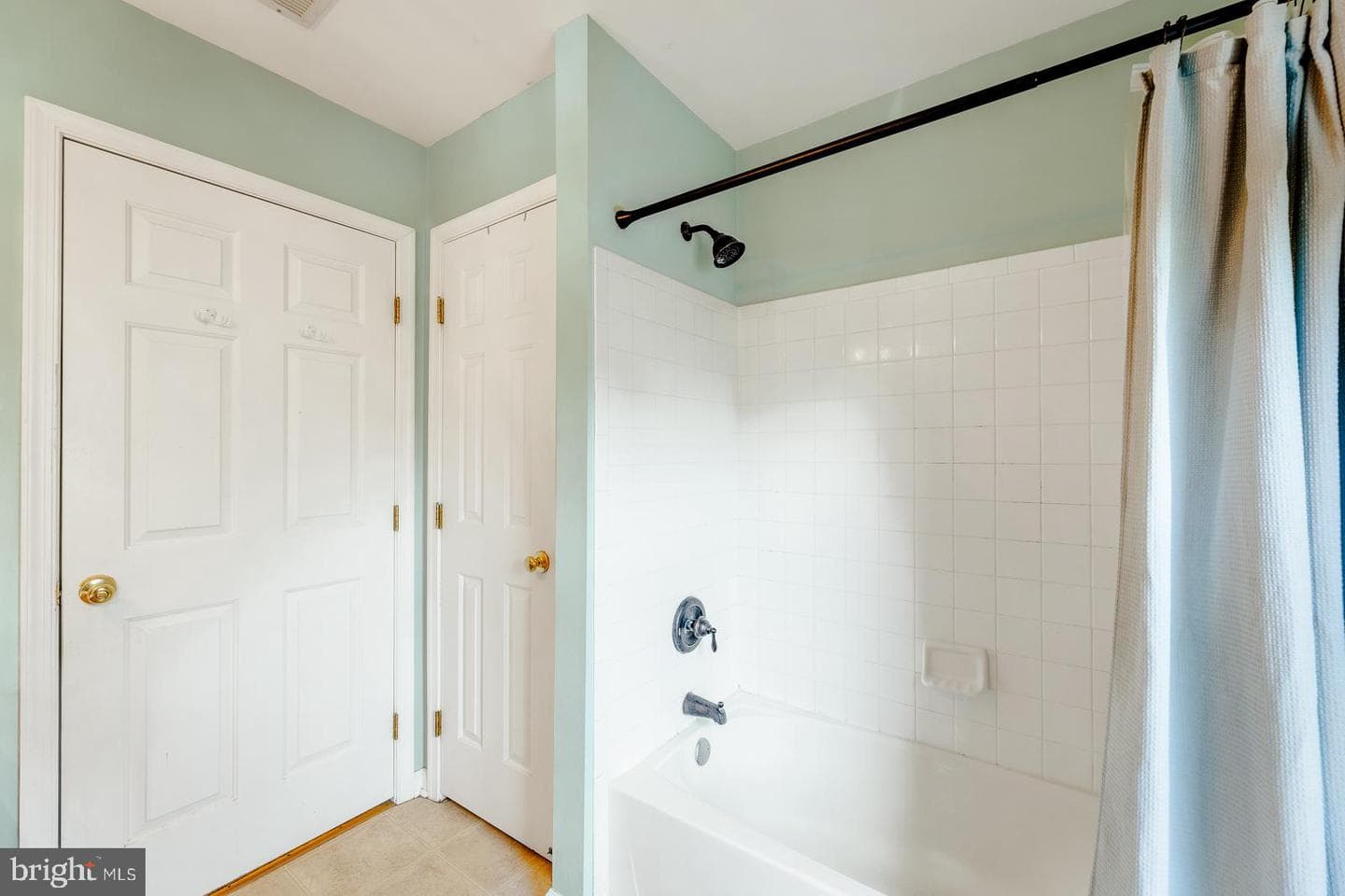 4438 Summer Meadow Drive photo 28