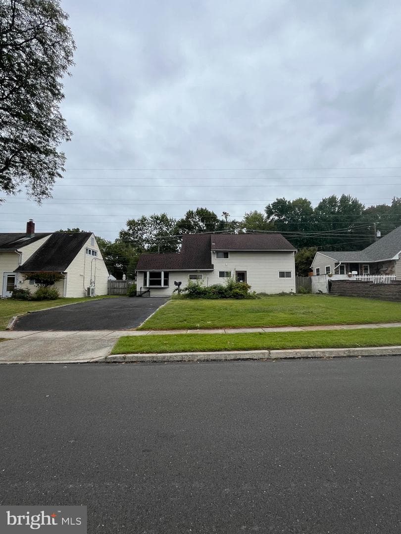 64 Ruby Lane photo 5