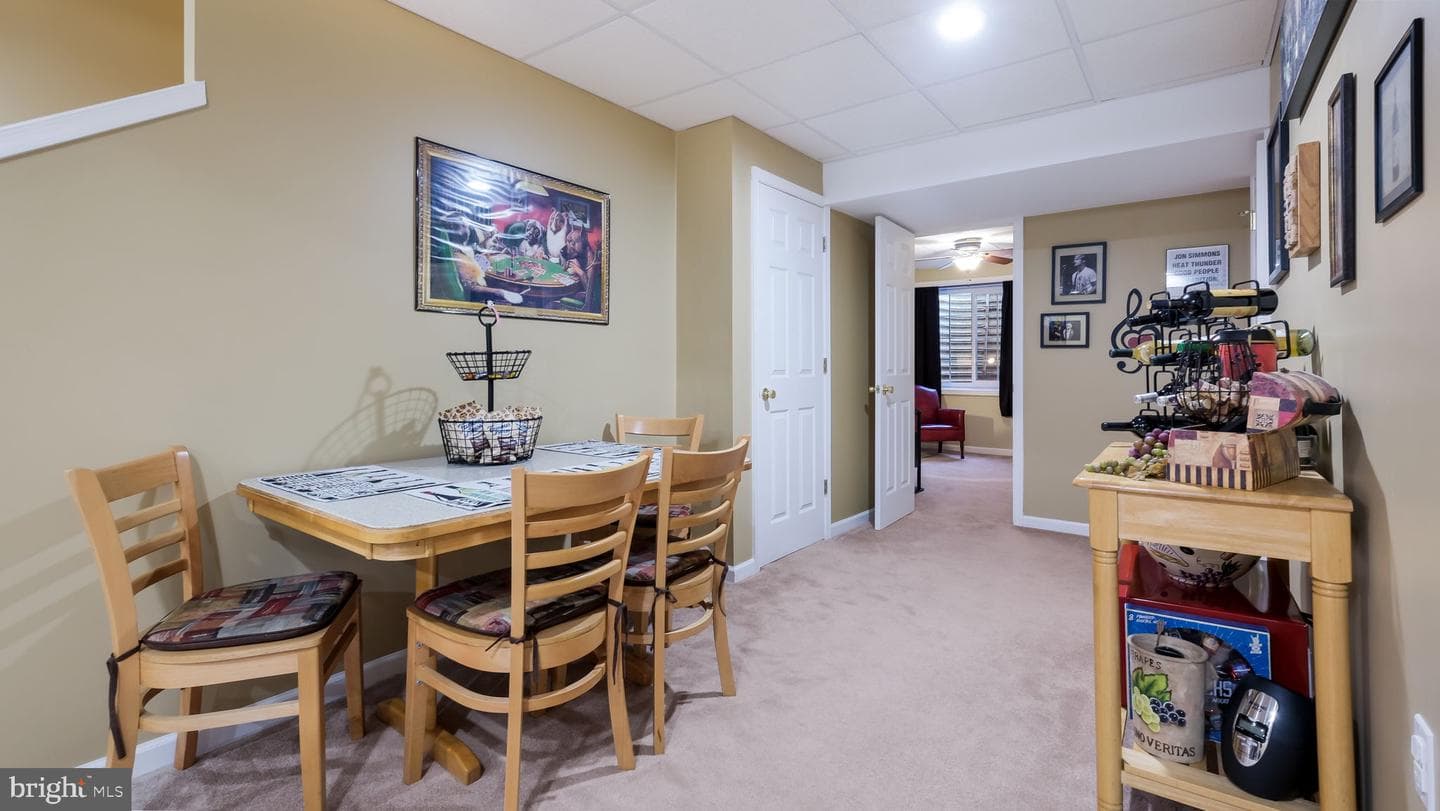 176 Pipers Inn Drive photo 28