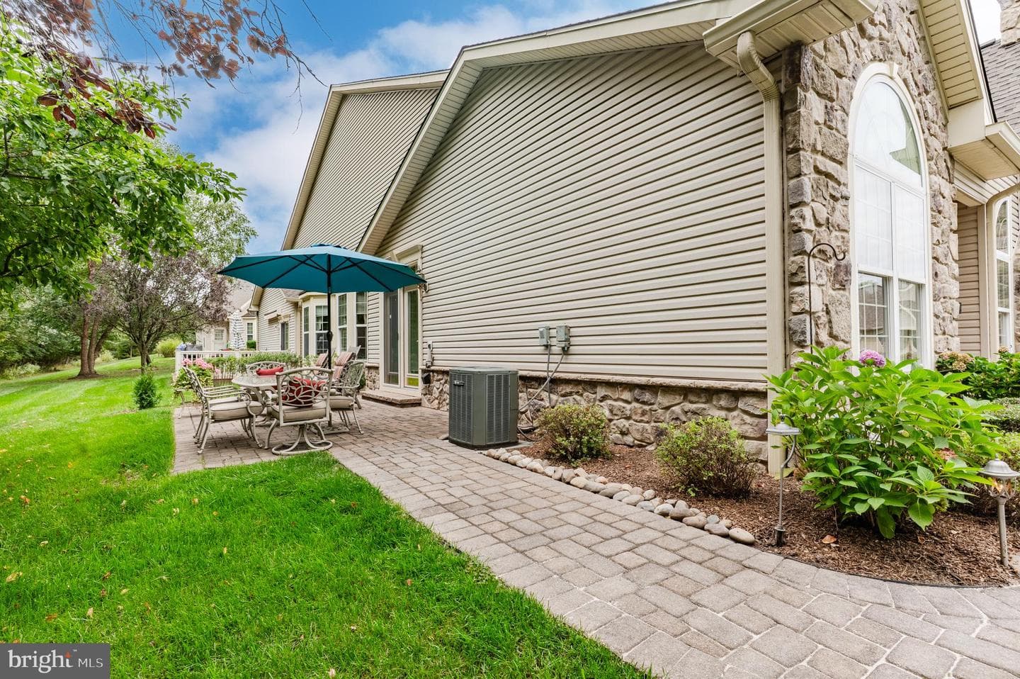 159 Villa Dr photo 27