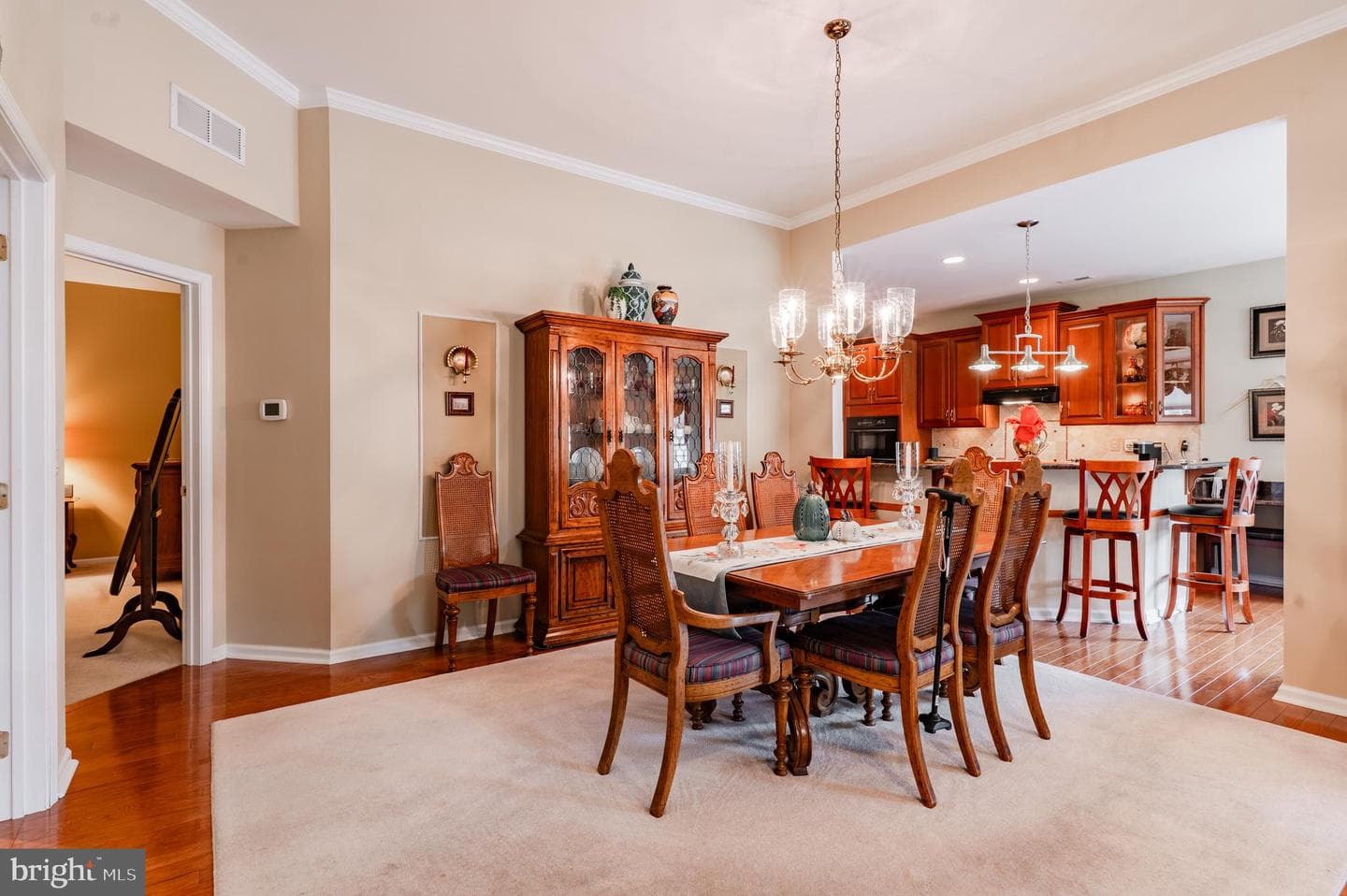 159 Villa Dr photo 5