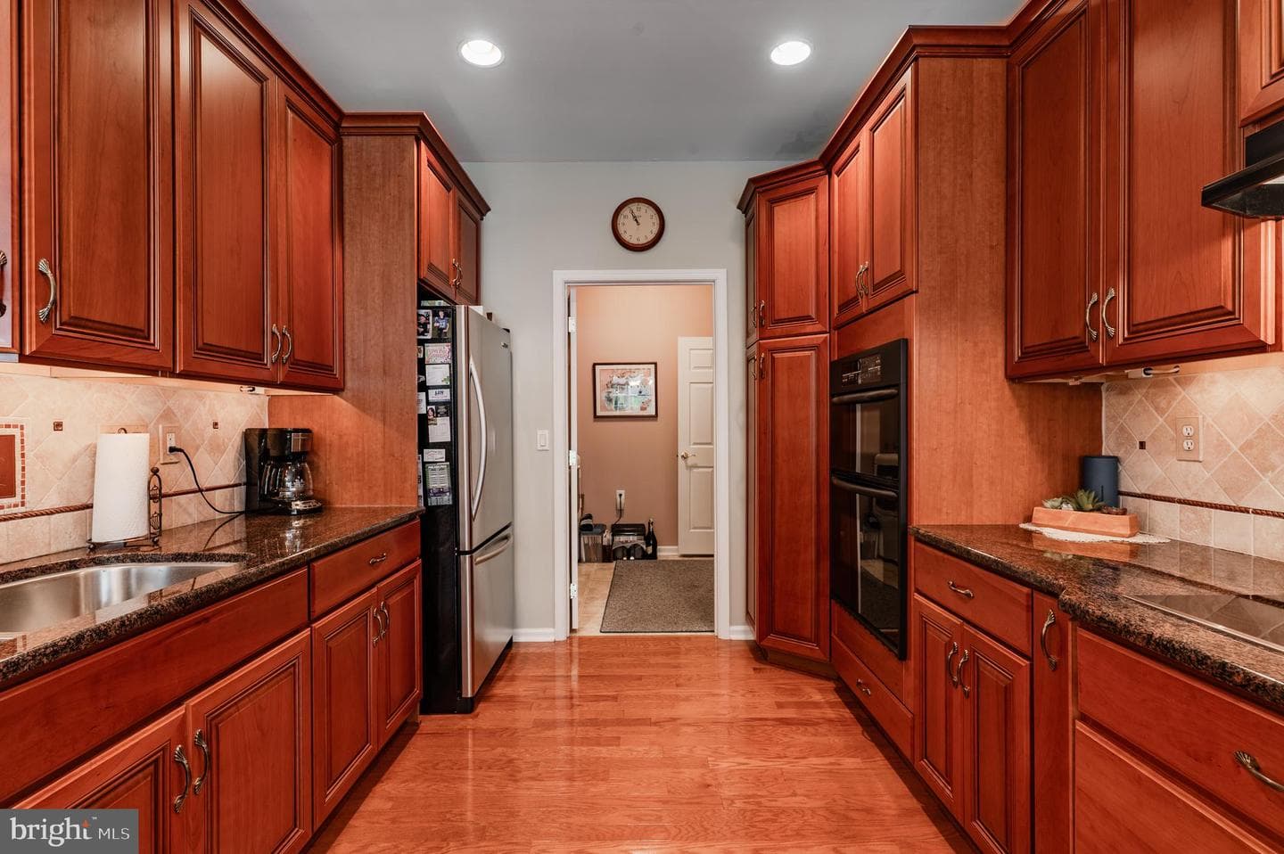 159 Villa Dr photo 8